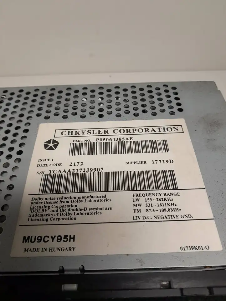 Chrysler 300M (1998 - 2004) P05064385AE Магнитола / мультимедийная система — фото 2