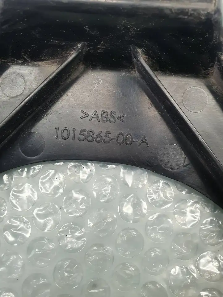 Tesla Model S (2012 - 2016) 101586500A Кронштейн заднего бампера — фото 2