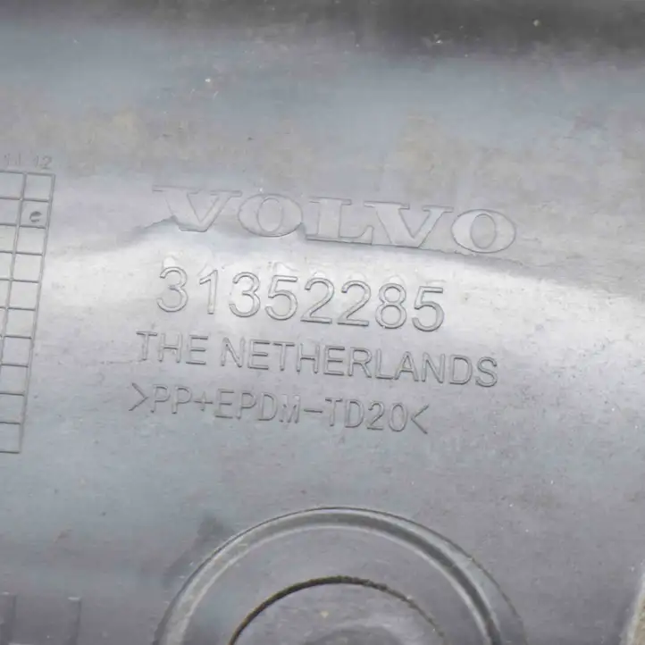 Volvo V60 (2013 - 2018) 31352285 Кронштейн заднего бампера — фото 6