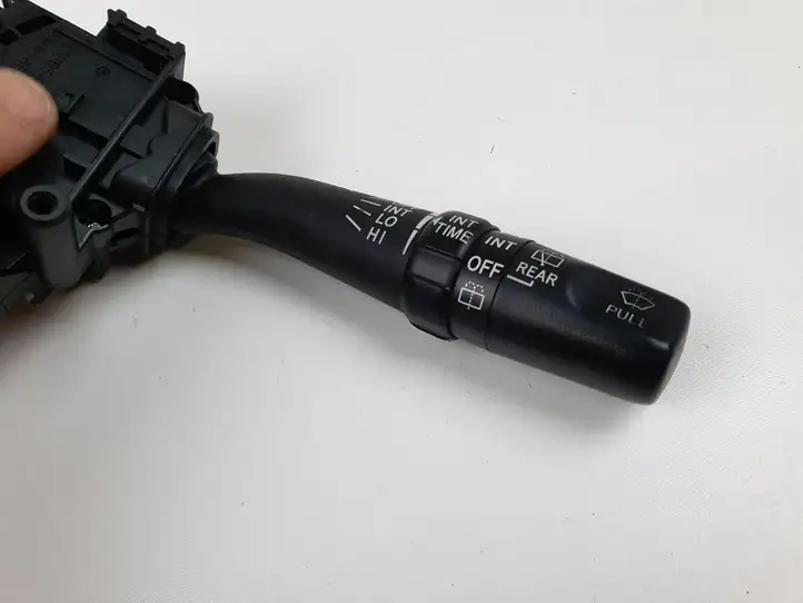 Toyota Avensis T250 (2006 - 2009) 8465205150 Переключатель стеклоочистителей — фото 7