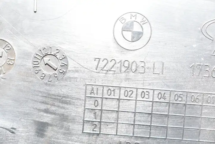 BMW 3 F30 F35 F31 (2012 - 2018) 7221903 Внутренняя отделка переднего порога — фото 4