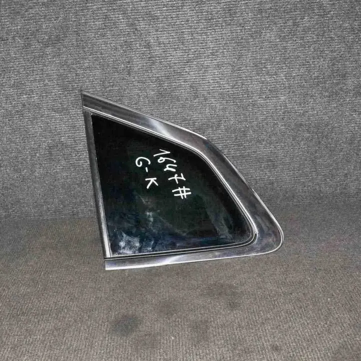 Nissan Qashqai (2013 - 2017) 43R001595E000199 Заднее боковое стекло — фото 1