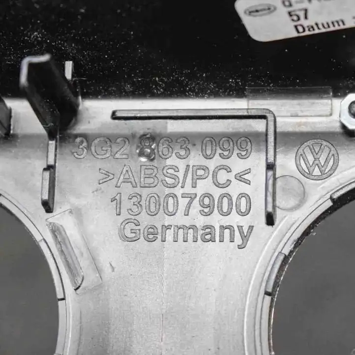 Volkswagen PASSAT B8 (2015 - ) 3G28630413G2863099 Прочие внешние детали — фото 4