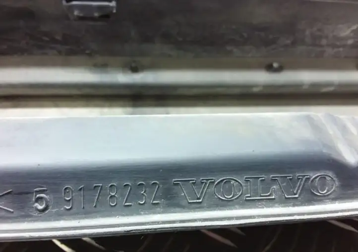 Volvo S60 (2000 - 2004) 9178232 Отделка заднего порога — фото 4