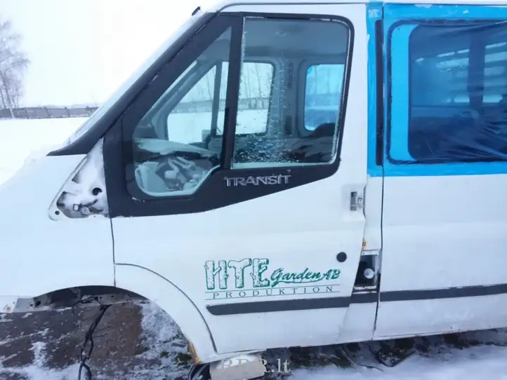 Ford Transit (2006 - 2013) Дверь — фото 1
