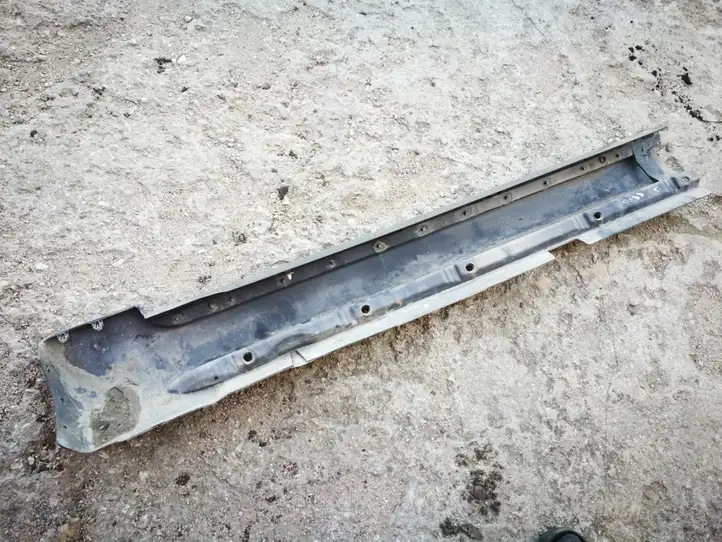 Volvo V70 (2000 - 2004) Порог кузова — фото 3