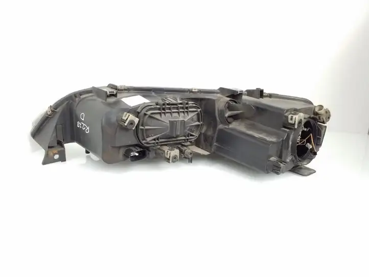 Mazda 6 (2002 - 2005) F014003903 Передняя фара — фото 2
