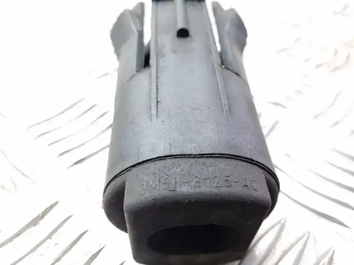 Mazda 3 I (2003 - 2006) 3M5H8125AC Кронштейн панели радиатора — фото 2