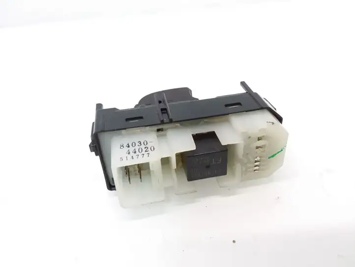 Toyota Avensis Verso (1995 - 2001) 8403044020 Блок кнопок стеклоподъемников — фото 2