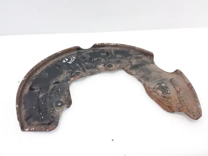 Audi A4 S4 B7 8E 8H (2004 - 2009) Пыльник тормозного диска передний — фото 1