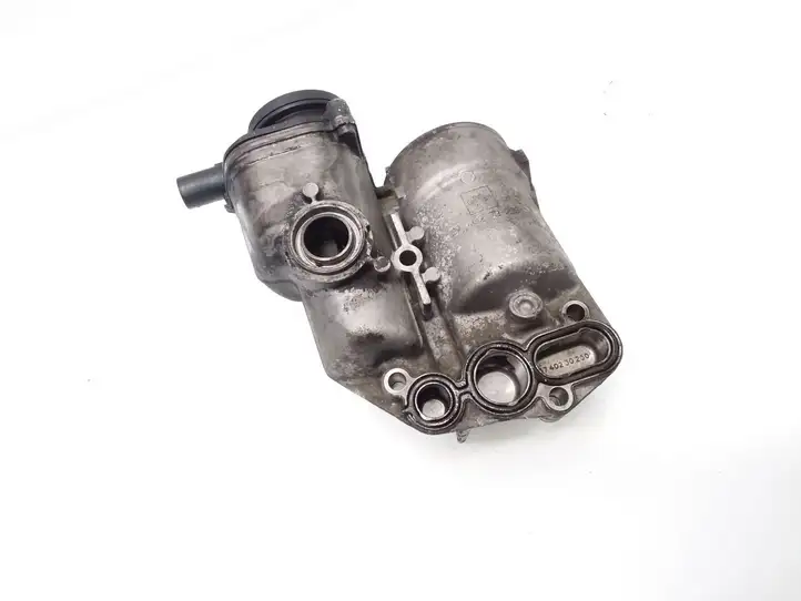 Volvo V70 (2000 - 2004) 08642839 Кронштейн масляного фильтра — фото 2