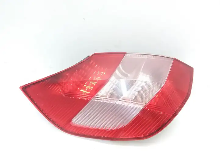 Renault Scenic II - Grand scenic II (2003 - 2006) 8200127704 Задний фонарь в кузове — фото 1
