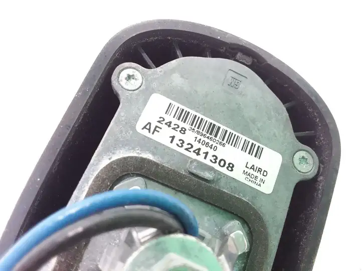 Opel Insignia A (2008 - 2017) 13241308 GPS антенна — фото 3