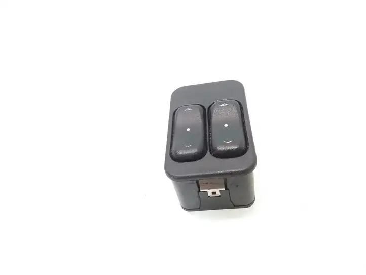 Opel Zafira B (2003 - 2006) 90561088 Блок кнопок стеклоподъемников — фото 1