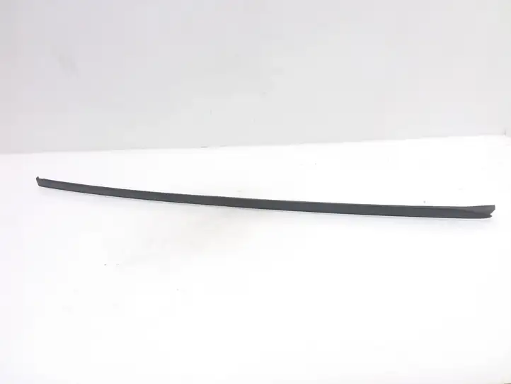 Volkswagen Tiguan (2007 - 2011) 5N0854328 Накладка стоек лобового стекла — фото 1