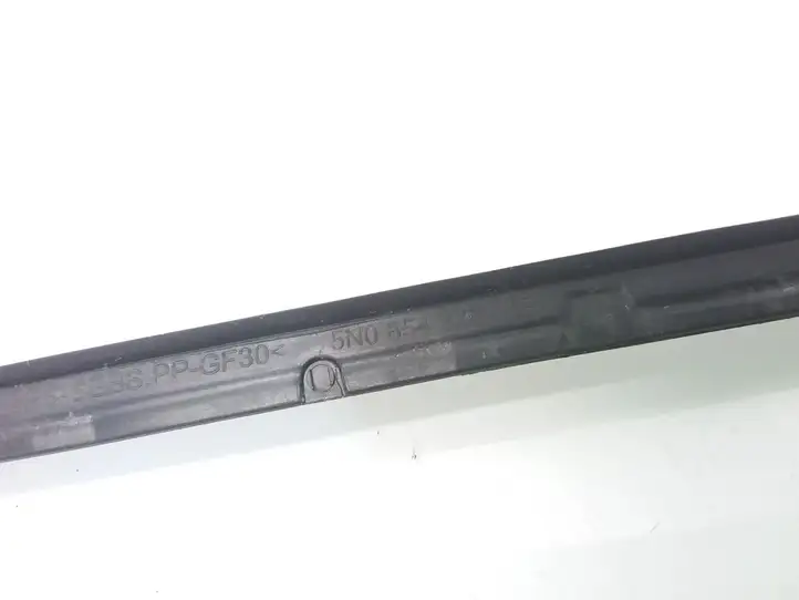 Volkswagen Tiguan (2007 - 2011) 5N0854328 Накладка стоек лобового стекла — фото 4