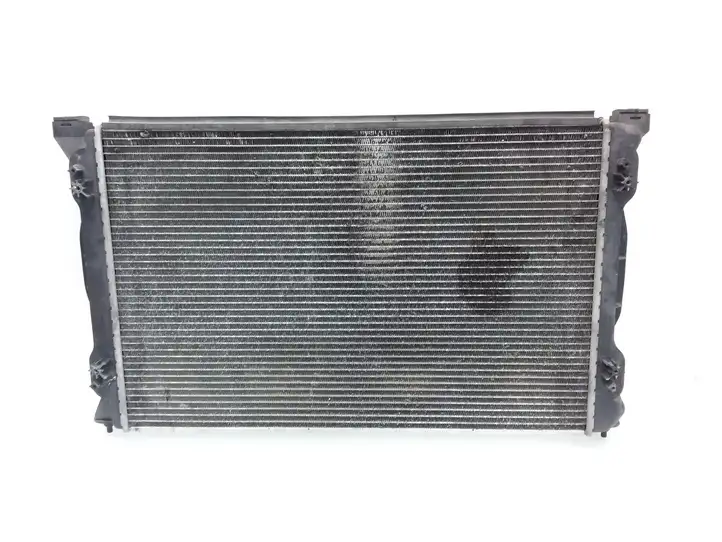 Audi A4 S4 B6 8E 8H (2000 - 2006) 8E0121251A Радиатор охлаждающей жидкости двигателя — фото 2