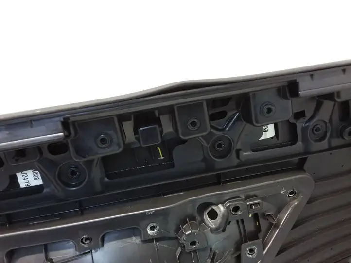 Tesla Model 3 (2017 - 2023) 107718445C Обшивка передней двери — фото 3