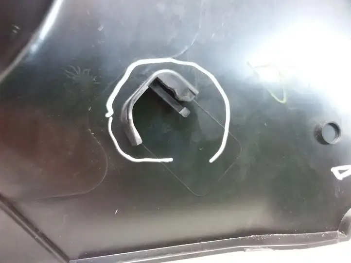 Tesla Model S (2016 - 2021) 102077000E Нижняя обшивка стойки B — фото 4