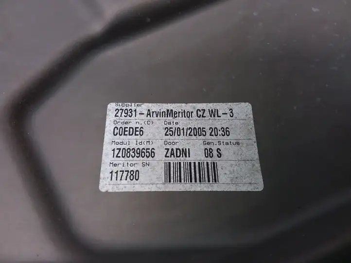 Skoda Octavia Mk2 (1Z) (2004 - 2013) 1Z0839656 Механический стеклоподъемник задней двери — фото 4