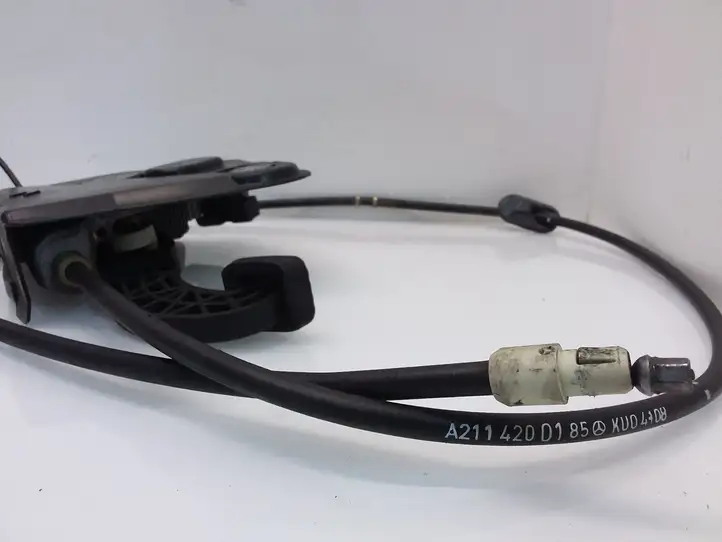 Mercedes-Benz E W211 (2002 - 2009) A2034201684 Механизм ручного тормоза (в салоне) — фото 5