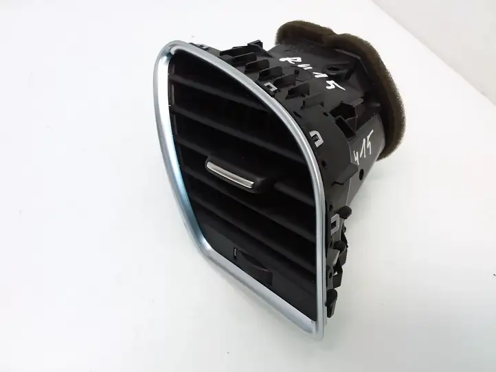 Audi A4 S4 B8 8K (2007 - 2011) 8T1820902C Боковой воздушный дефлектор — фото 4