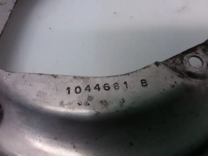 Tesla Model 3 (2017 - 2023) 1044661B Пыльник тормозного диска передний — фото 3