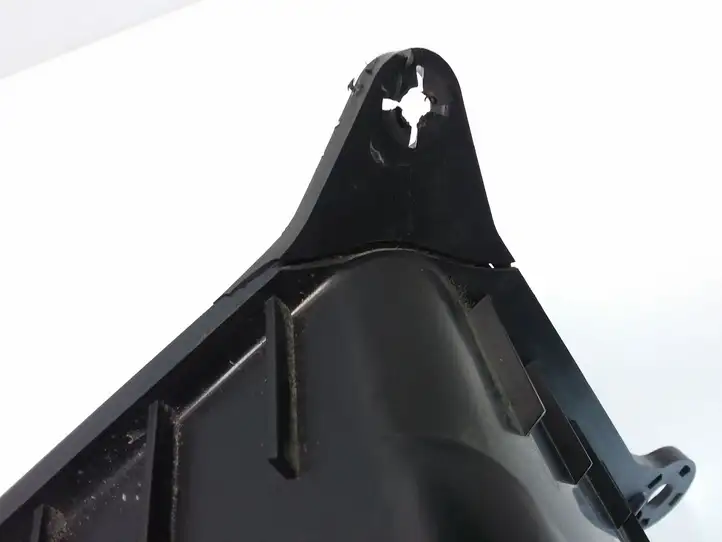 Tesla Model 3 (2017 - 2023) 110720400D Детали воздухозаборника — фото 6