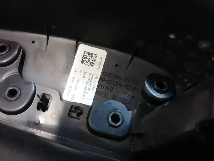 Tesla Model 3 (2017 - 2023) 107718447C Обшивка задней двери — фото 7