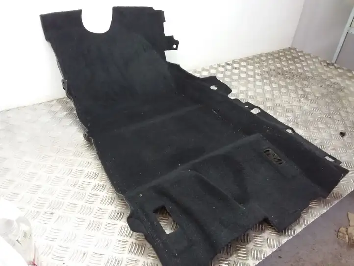 Tesla Model 3 (2017 - 2023) 112730200B Передний коврик салона — фото 3