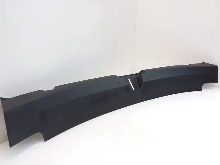 Tesla Model 3 (2017 - 2023) 108631500D Отделка порога багажника — фото 2