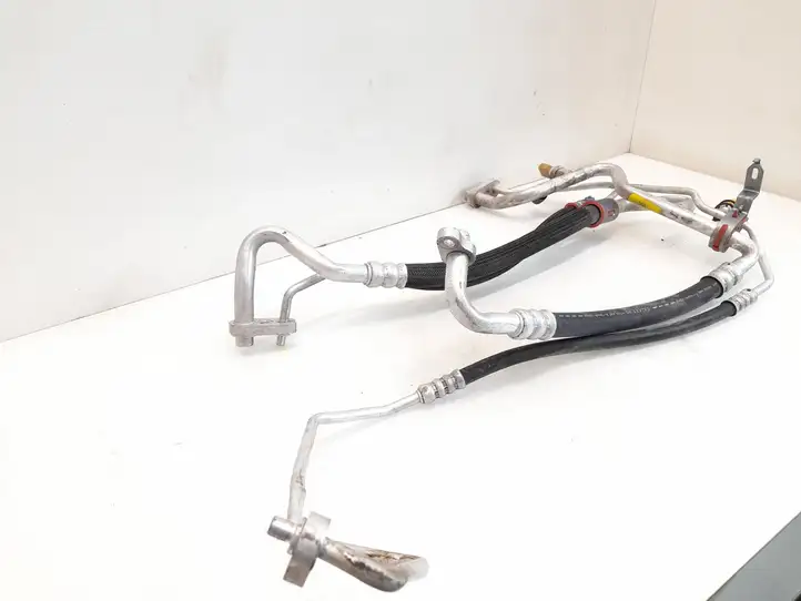 Tesla Model 3 (2017 - 2023) 109215700F Трубки и шланги кондиционера — фото 8