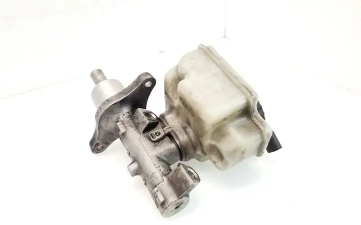 Audi A3/S3 8L (2000 - 2003) 1K1611301C Главный тормозной цилиндр — фото 1