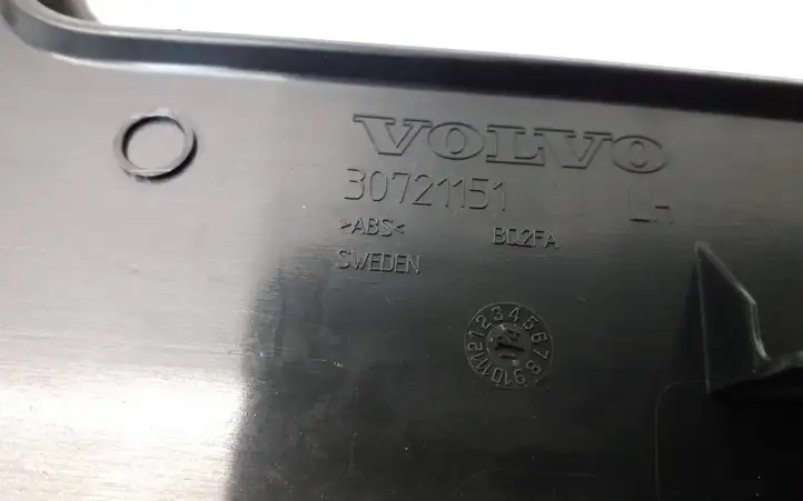 Volvo XC60 (2013 - 2017) 30721151 Внутренняя отделка заднего порога — фото 5