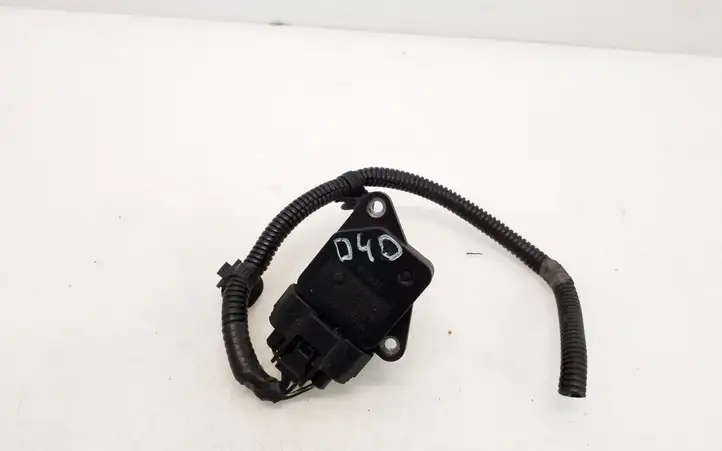 Toyota Corolla Verso AR10 (2004 - 2009) 222040N010 Датчик массового расхода воздуха — фото 1