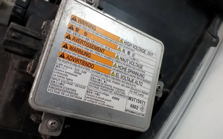 Suzuki Grand Vitara II (2005 - 2008) 10059079 Передняя фара — фото 7