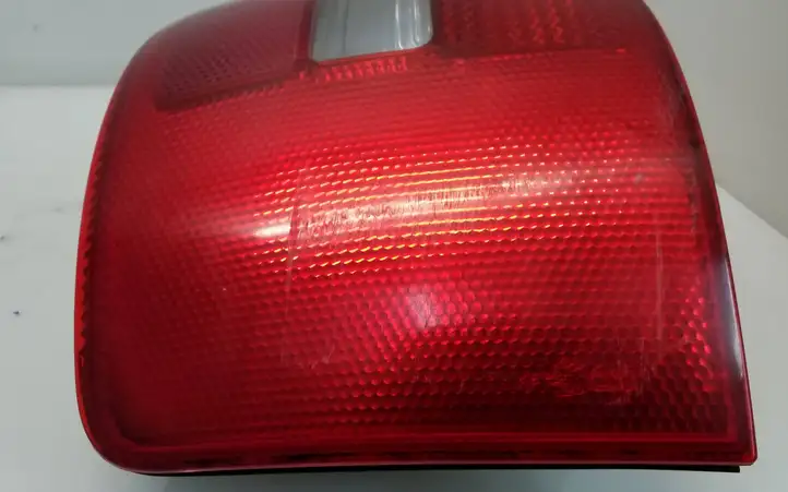 Audi A6 S6 C5 4B (1997 - 2001) 4B9945095F Задний фонарь в кузове — фото 8