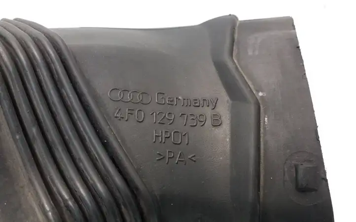 Audi A6 S6 C6 4F (2004 - 2008) 4F0129739B Детали воздухозаборника — фото 4