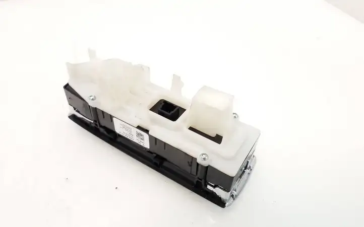 Mercedes-Benz E W212 (2009 - 2016) A2049055302 Блок кнопок стеклоподъемников — фото 4