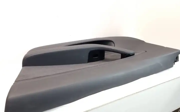Tesla Model 3 (2017 - 2023) 107718445C Обшивка передней двери — фото 8
