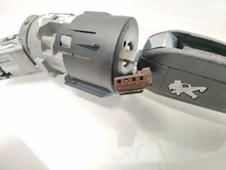 Peugeot 508 (2010 - 2014) 9663123380 Замок зажигания — фото 3