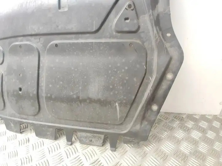 Skoda Octavia Mk2 (1Z) (2004 - 2013) 1K0825237K Защита двигателя — фото 3