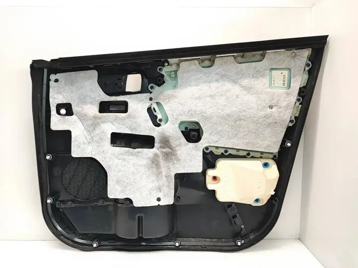 Toyota RAV 4 (XA40) (2012 - 2018) 67778X1B08 Обшивка передней двери — фото 9