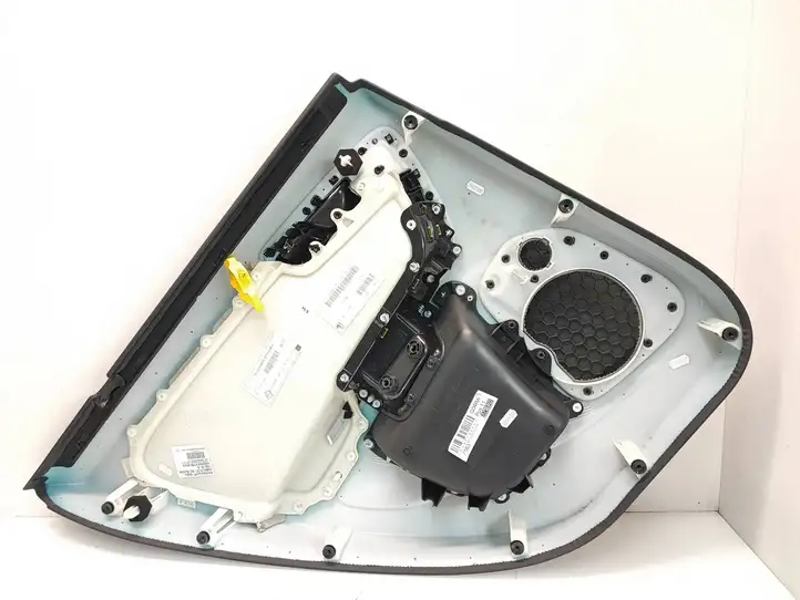 Volvo S60 (2010 - 2013) 8635883 Обшивка задней двери — фото 8