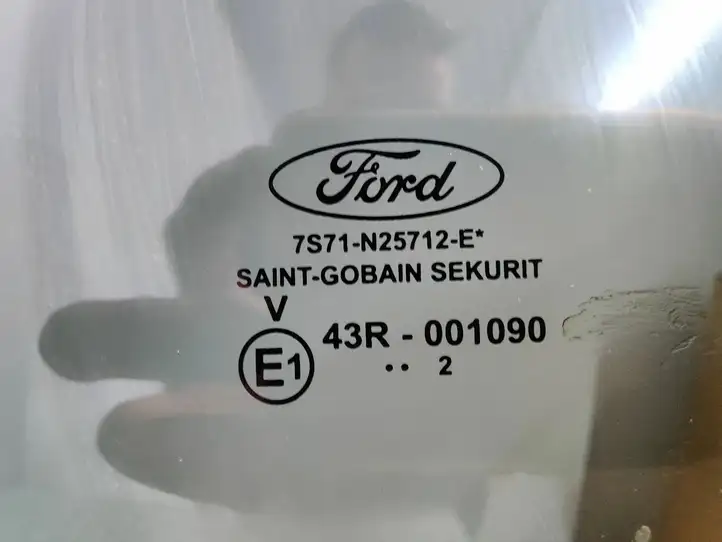 Ford Mondeo MK IV (2007 - 2014) 43R001090 Стекло задней двери — фото 3