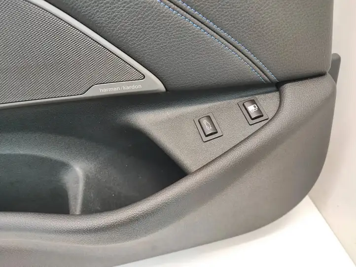 BMW 5 G30 G31 (2016 - ) 2844219 Обшивка передней двери — фото 5