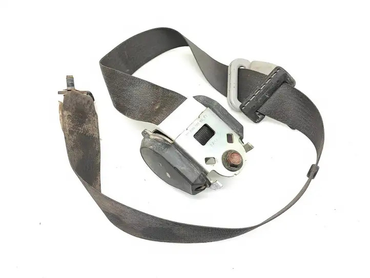Isuzu D-Max (2008 - 2012) 7212539 Передний ремень безопасности — фото 3