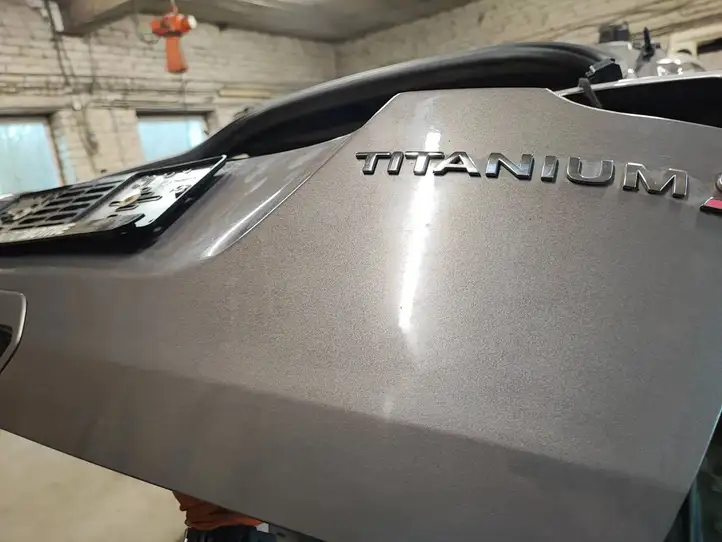Ford Kuga I (2008 - 2012) Крышка багажника — фото 9