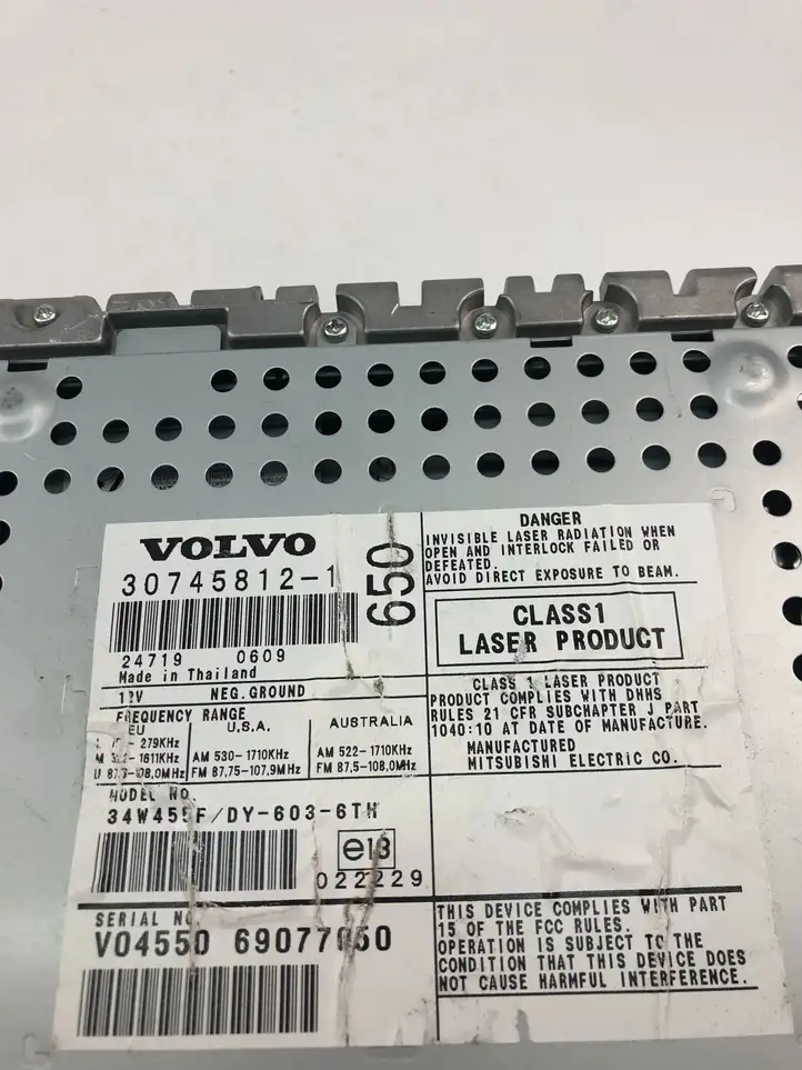 Volvo S60 (2000 - 2004) 30745812 Магнитола / мультимедийная система — фото 4