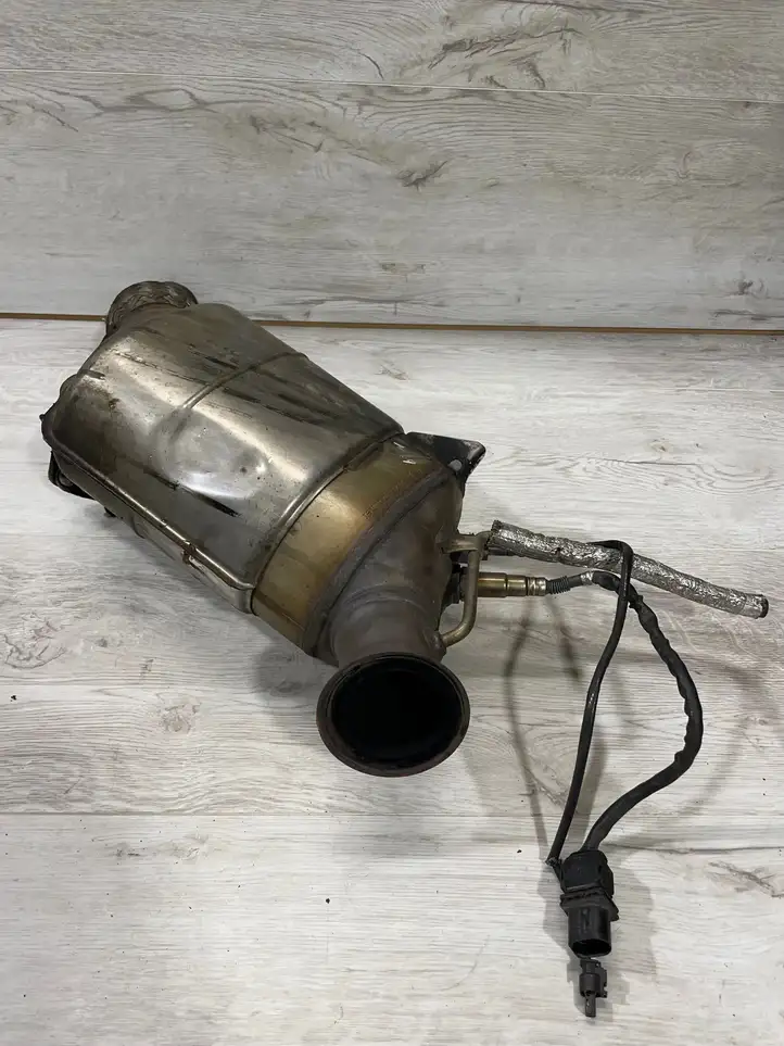 BMW 3 E92 E93 (2005 - 2014) 7810169 Катализатор / DPF / FAP — фото 1